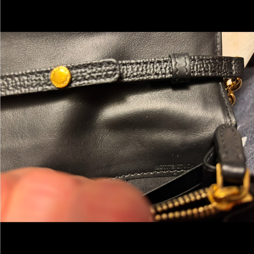 Burberry Henley Nova Check WOC - Picture 10 of 15